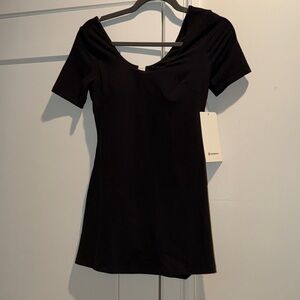 NWT Lululemon Align Short Sleeve Dress 🖤